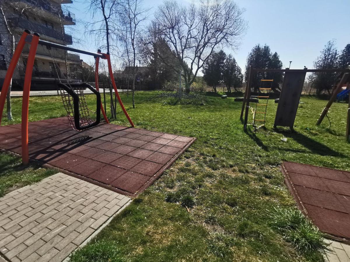 Apartament Julia Lägenhet Kołobrzeg Exteriör bild